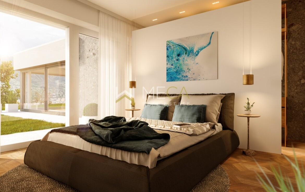 Salò, neues Penthouse mit Dachterrasse MECA Real Estate