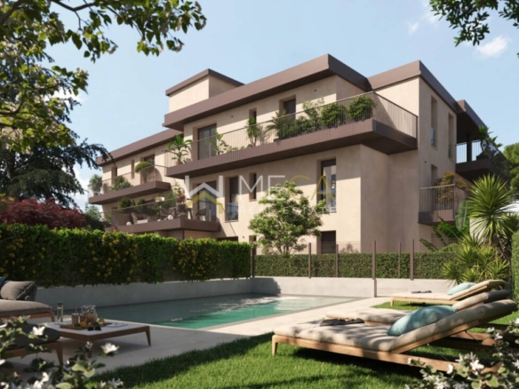 Desenzano city center: new three-room apartment with pool and terrace or garden