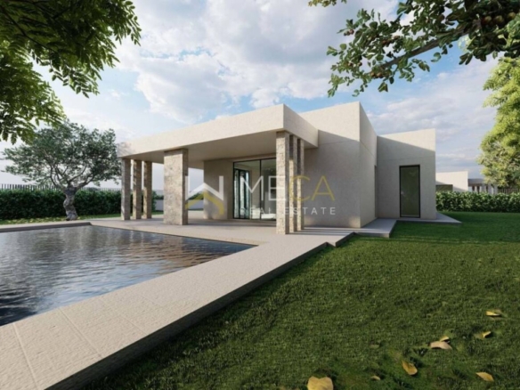 Padenghe, moderna villa singola con piscina