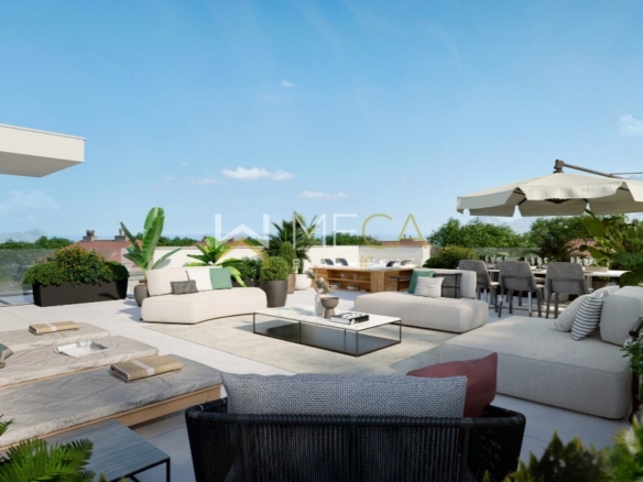 Desenzano centro, nuovo attico con solarium vista lago con vasca idromassaggio e garage triplo