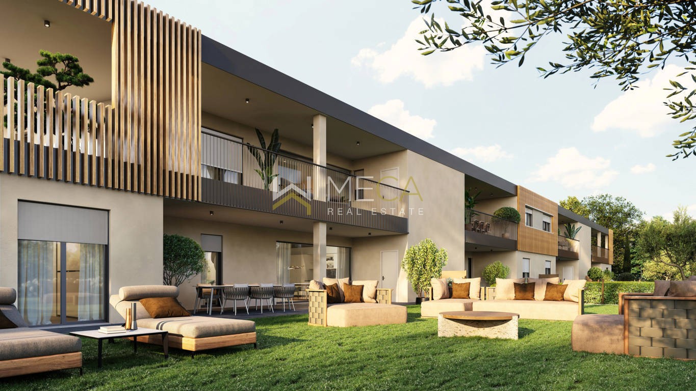 Polpenazze, trilocale con vista lago, giardino privato, piscina e garage doppio