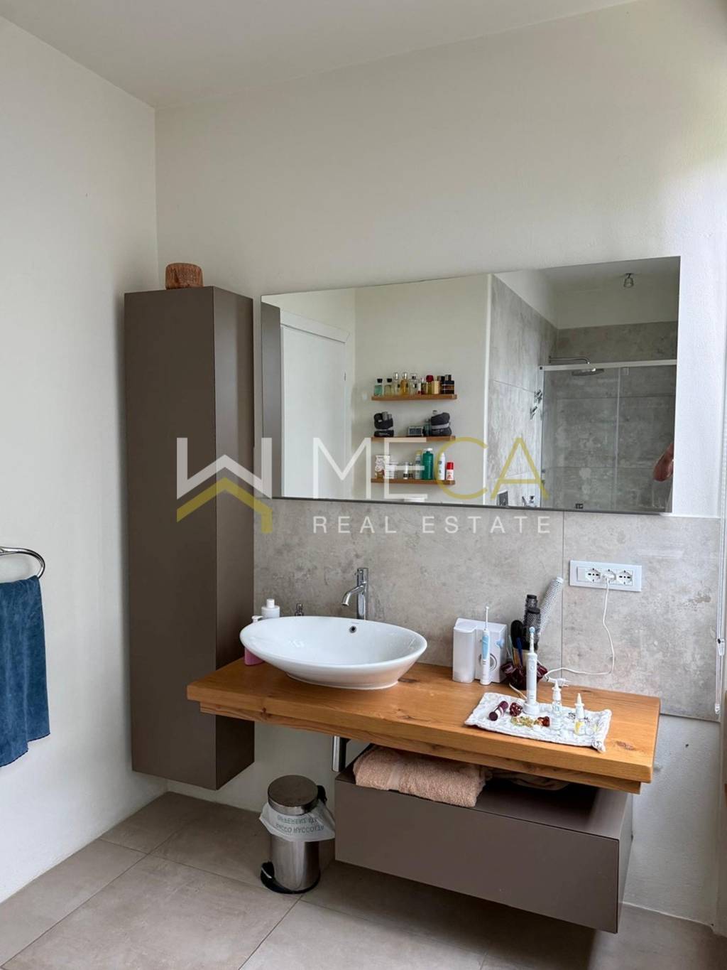 8 Padenghe, Villa bifamiliare con piena vista lago e accesso privato al lago